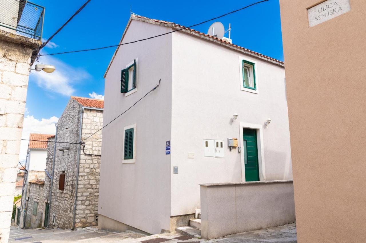 Figa Apartment Split Exterior photo